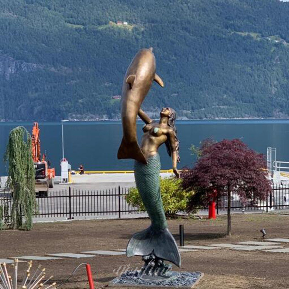 Norwegian Park bronze mermaid and dolphin fountain