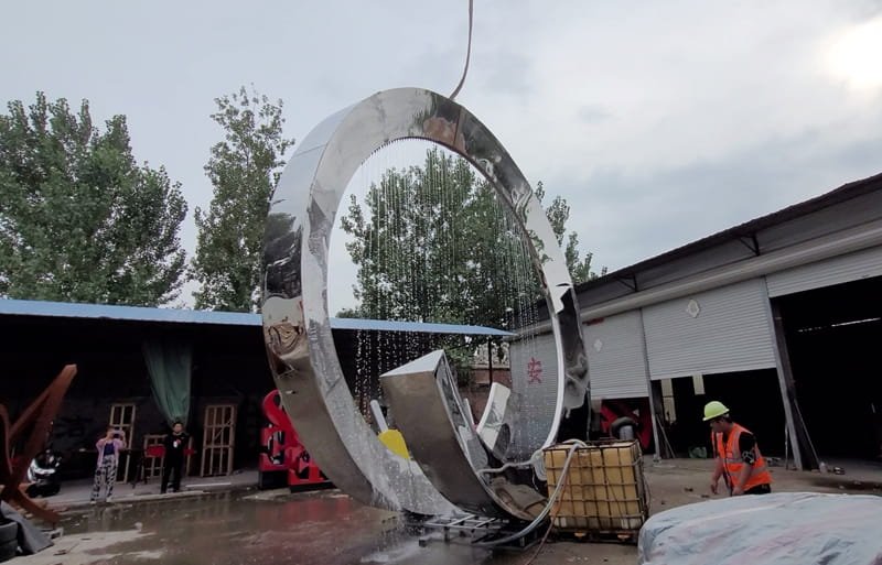 stainless steel ring fountain sculpture